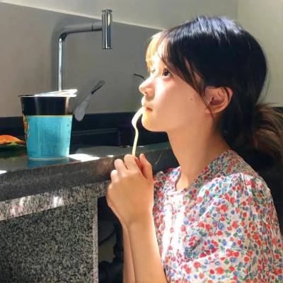巧手女孩
